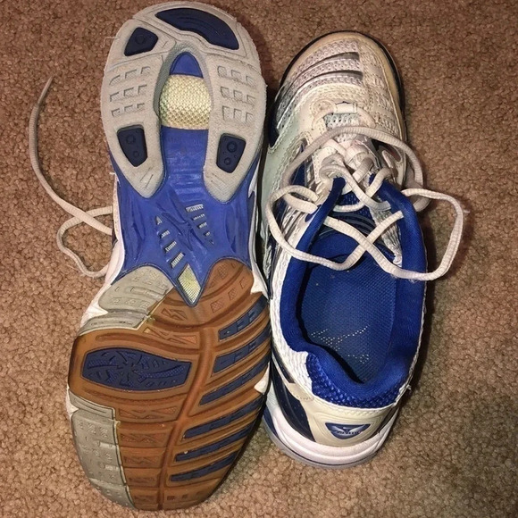 MIZUNO : womens athletic shoes - Picture 4 of 6